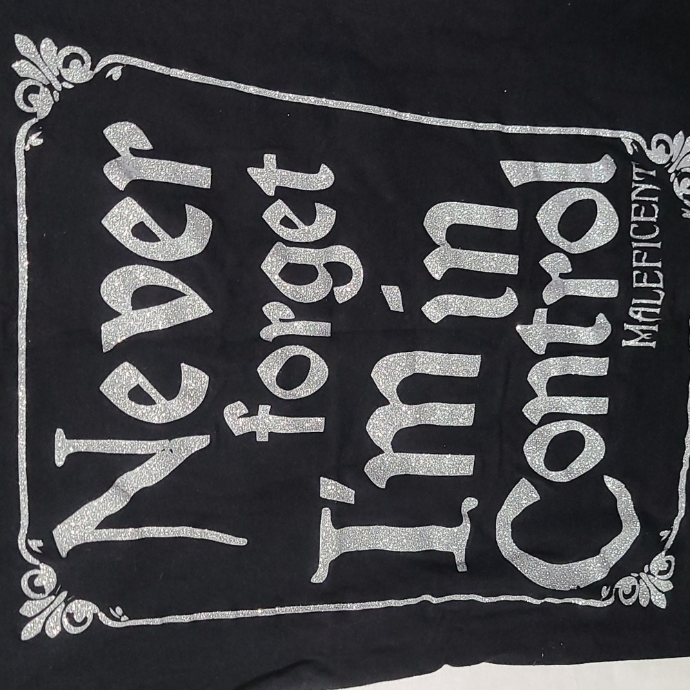 Maleficent tshirt - Picture 3 of 5